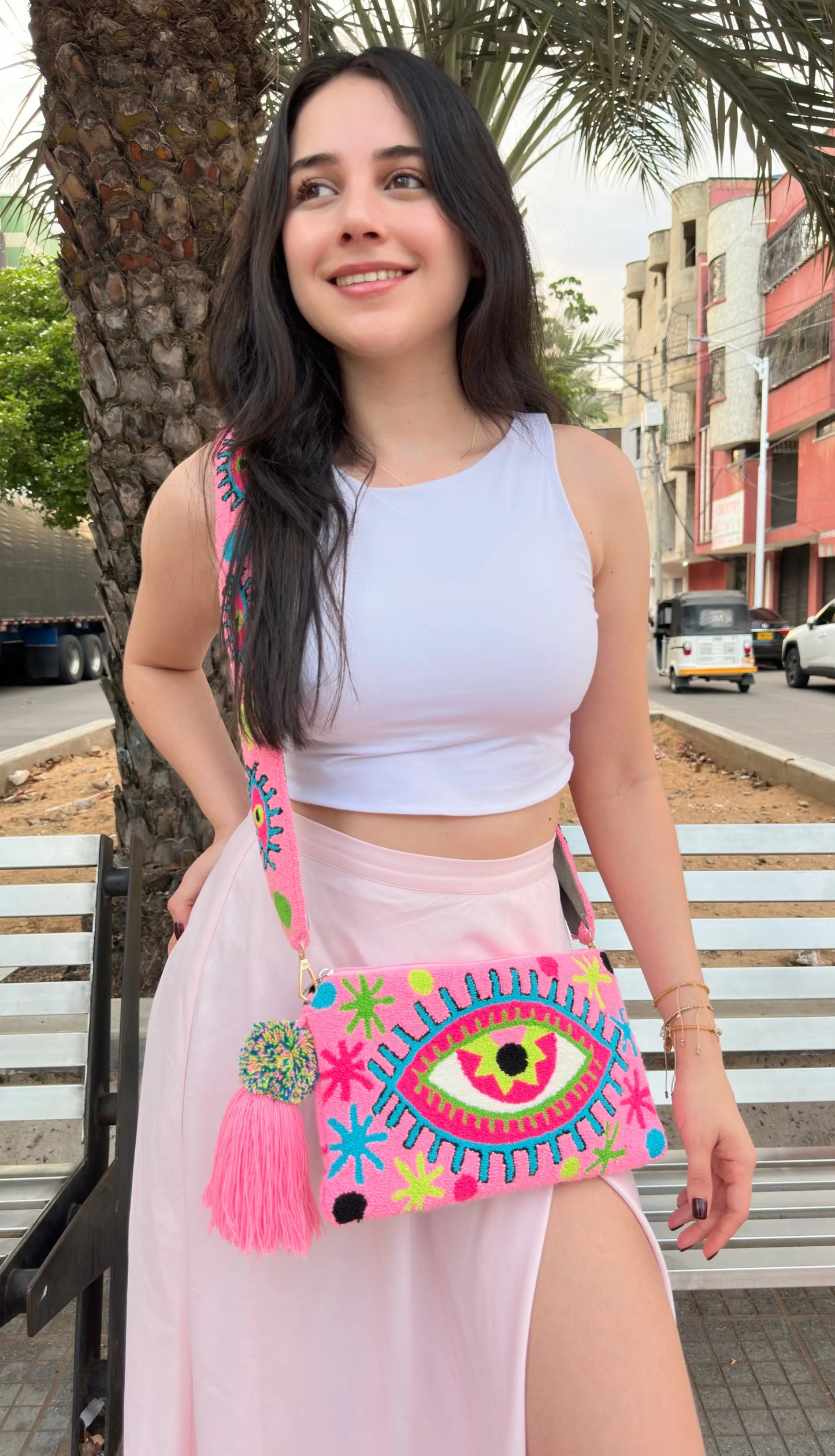 Rose Pink Eye Clutch - Limited Edition Best of Colombia