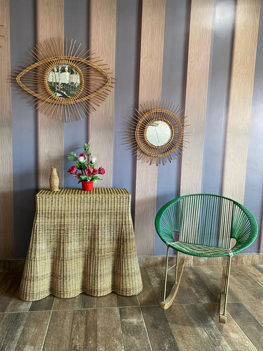 Scallop wicker/Rattan Console 36” Best of Colombia