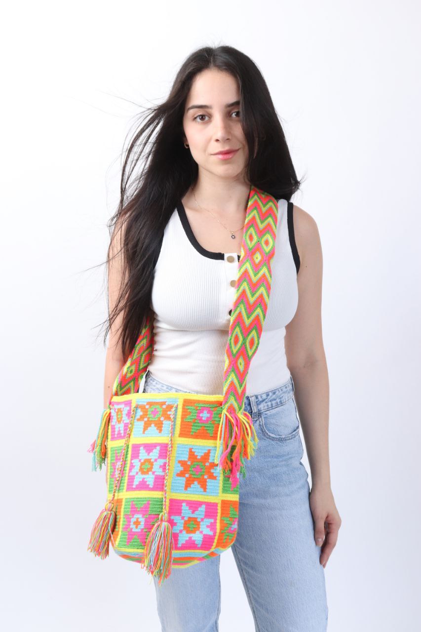 Large wayuu hotsell bag carriel