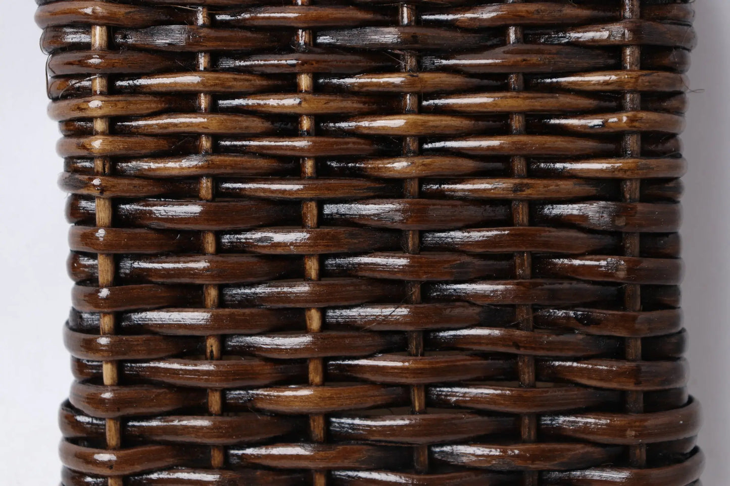 43 inch Wicker Pedestal & Urn Best of Colombia