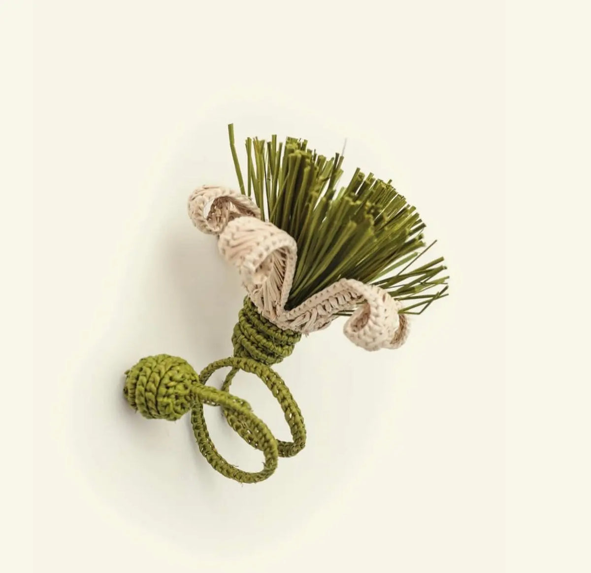 Olive Jasmine Raffia Napkin Ring Bestofcolombia1