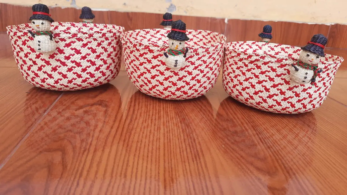 Snowman Woven baskets/bowls - Holiday Edition Raffia Bestofcolombia1