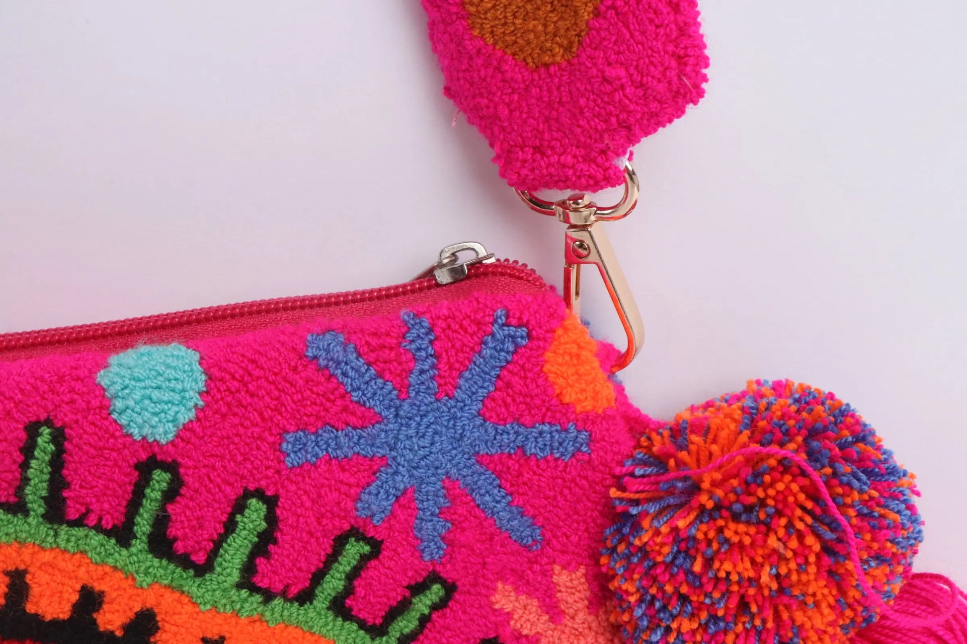 Fuscia Eye Clutch - Limited Edition Best of Colombia