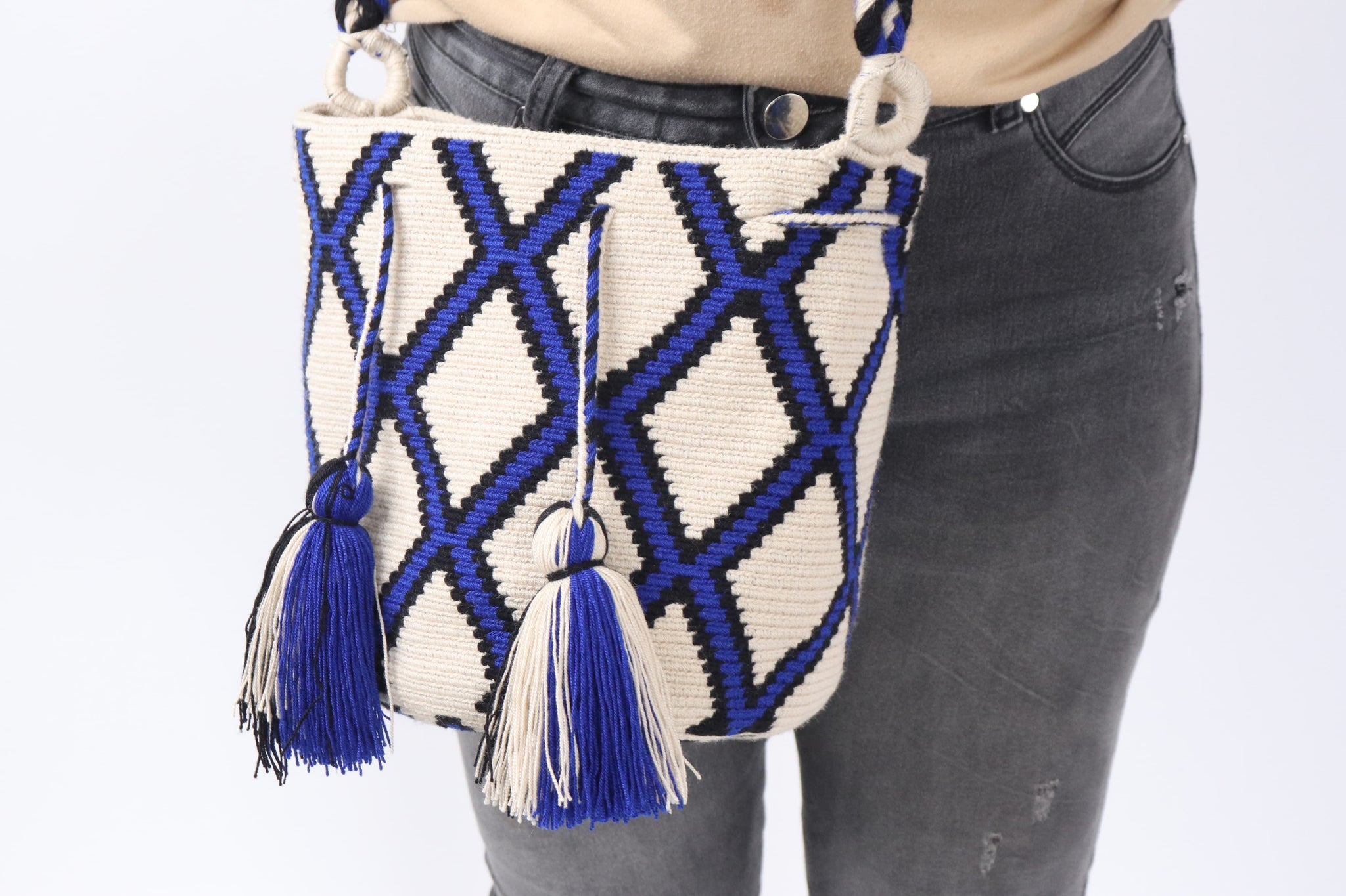 Maze Wayuu Bag - Medium – Best of Colombia