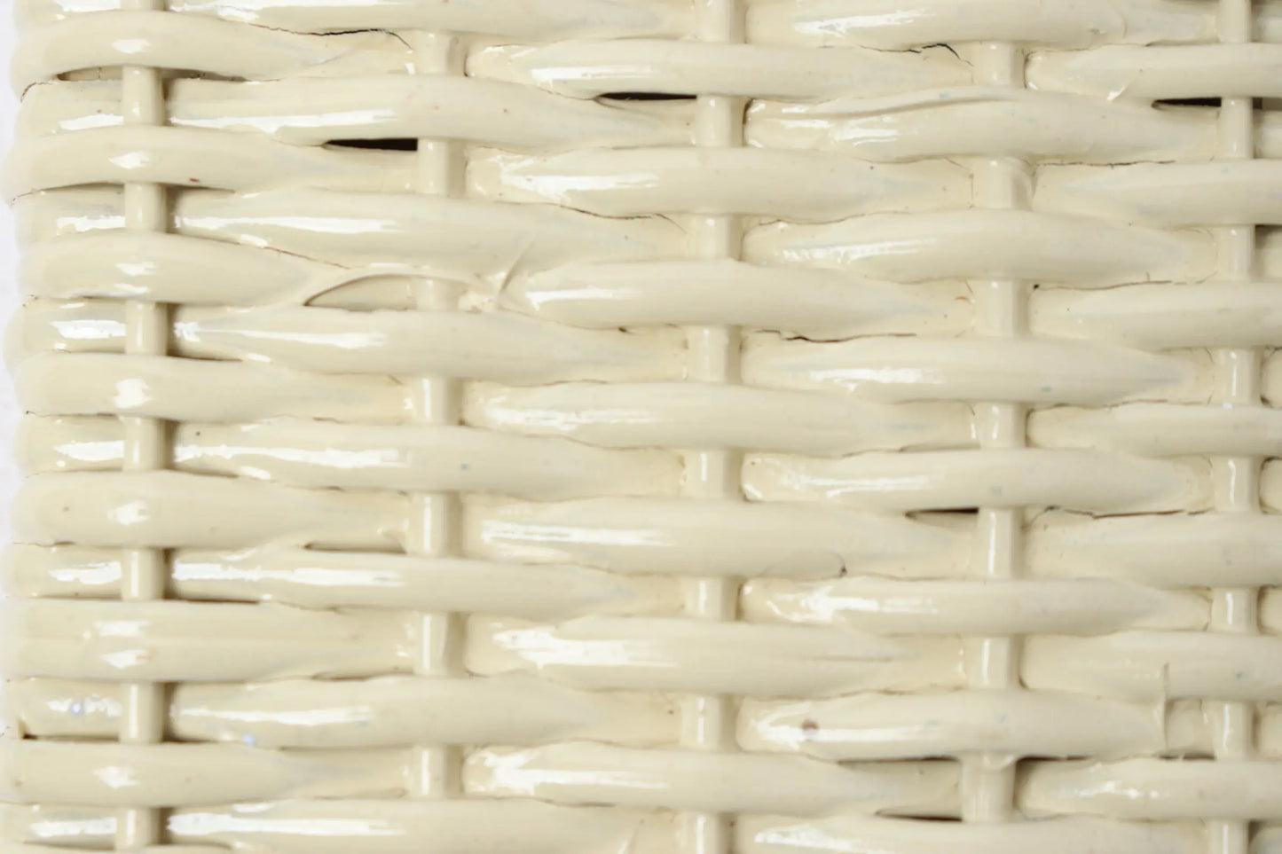 43 inch Wicker Pedestal & Urn Best of Colombia