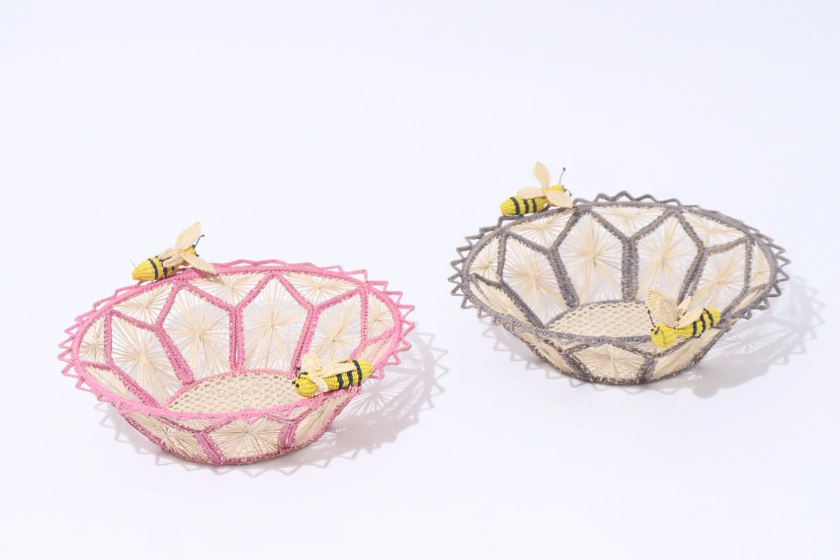 Raffia Bee Basket - 6 Colors Best of colombia