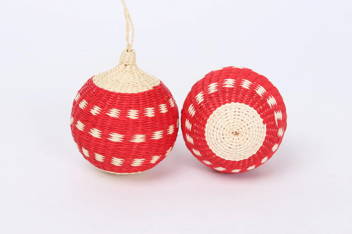 Holiday Raffia Ornament Balls- Medium plus Bestofcolombia1