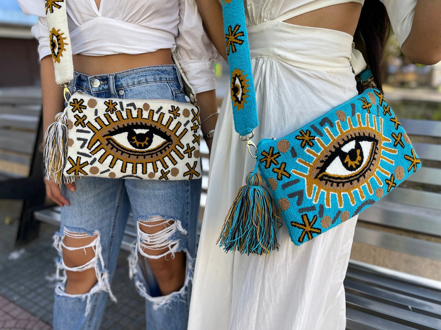 Golden Eye Clutch with Strap - Best of Colombia