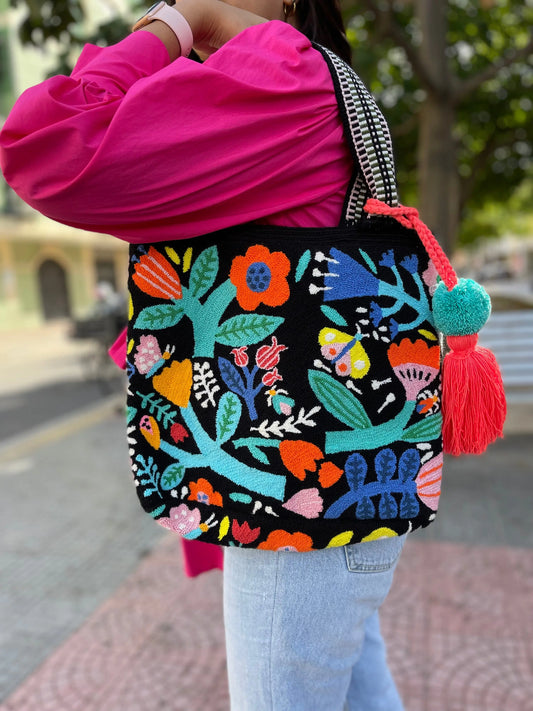 Colorfull Large Wayuu Tote Bag - Tropical Edition Bestofcolombia1
