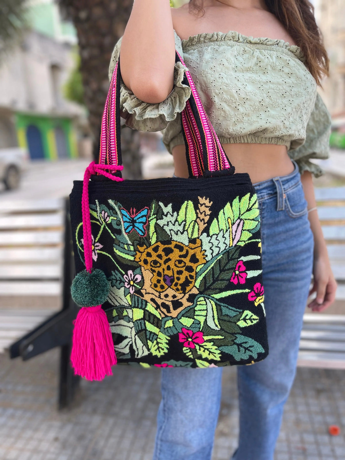 Green Large Wayuu Tote Bag - Wild edition Bestofcolombia1