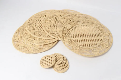 Handwoven Caracoli iraca Placemats - 14in Natural Color Bestofcolombia1