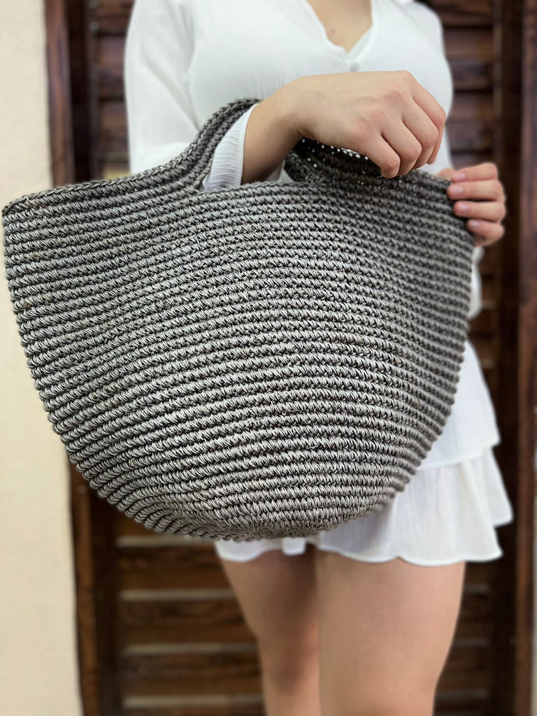Silver Fique Tote - Best of Colombia