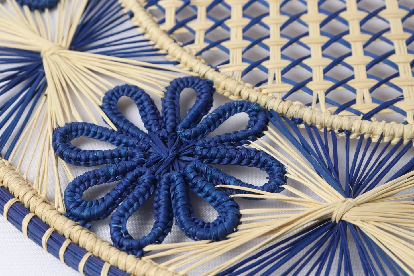 Flowers Iraca/Raffia Placemat - 6+ Colors 36cm - Best of Colombia