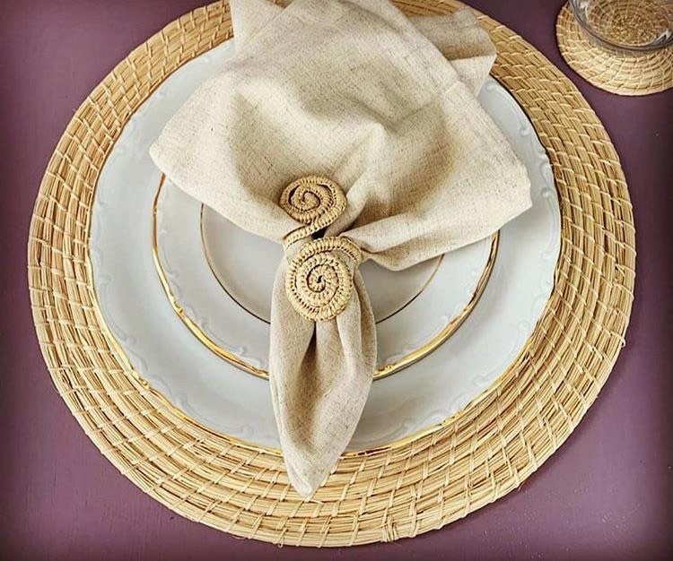 Caracoli Iraca Straw Napkin Ring - Best of Colombia