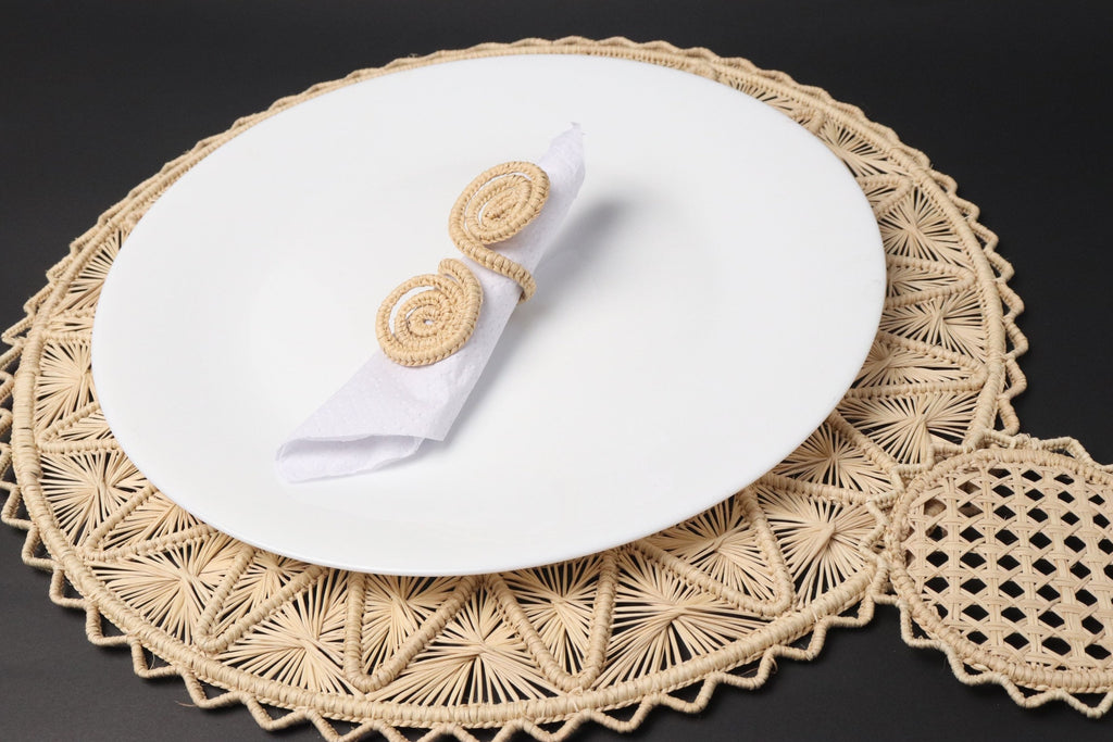 Caracoli Iraca Straw Napkin Ring - Best of Colombia