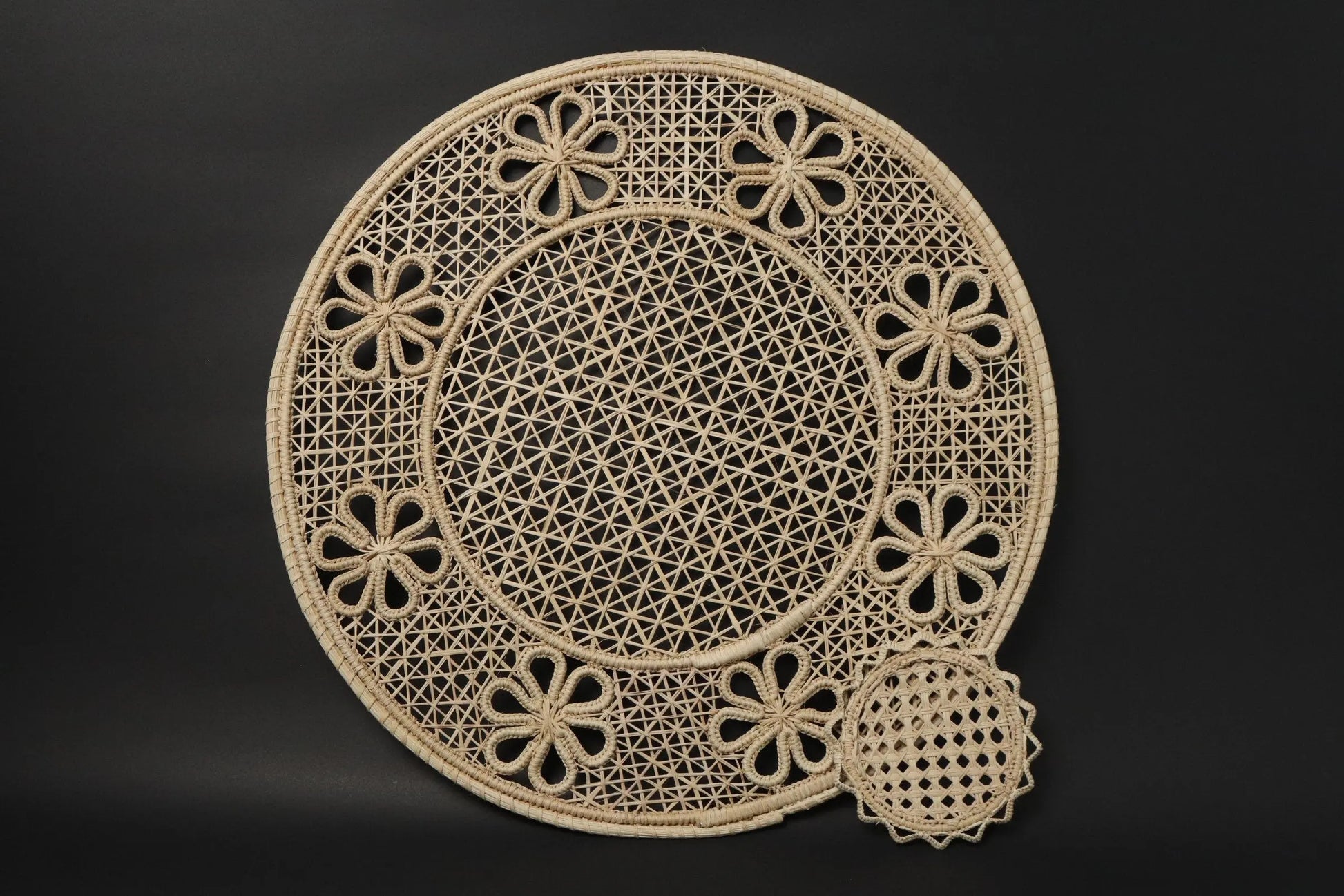 Flower Iraca Placemats - Best of Colombia