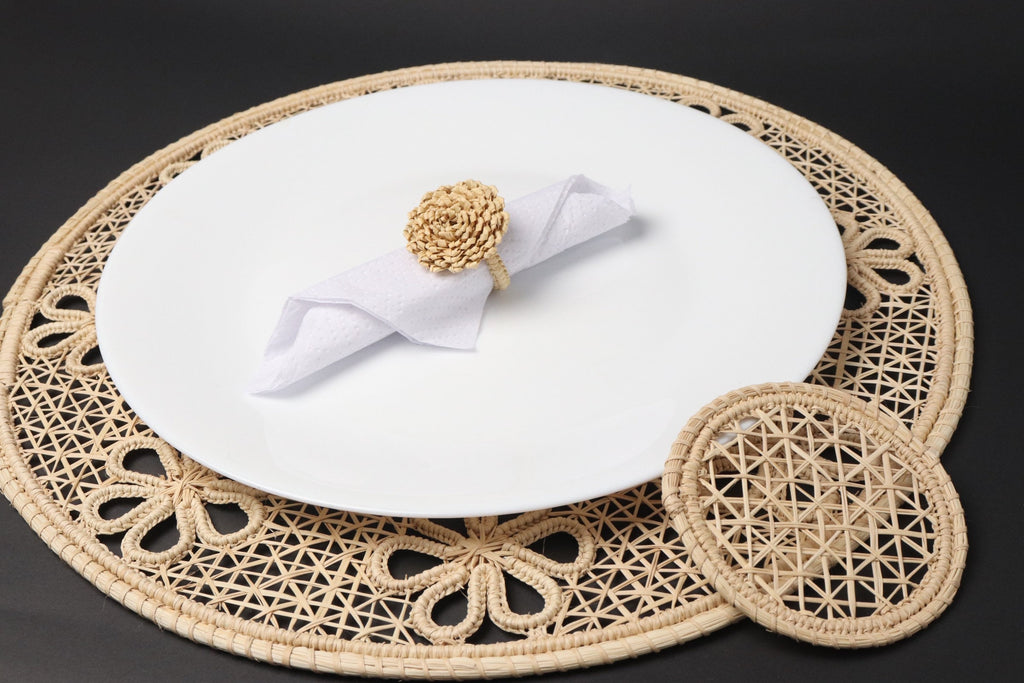 Flower Iraca Napkin Rings - Best of Colombia