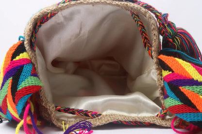 Colorfull Tapizada Wayuu Mochila Bag with Lining Large - Birds Edition - Best of Colombia