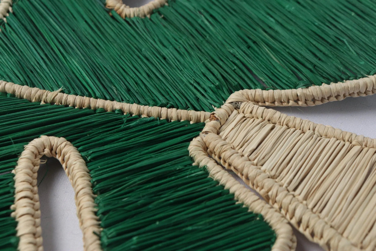 Green Leaf Iraca Placemat 40cm x 35cm Big - Best of Colombia