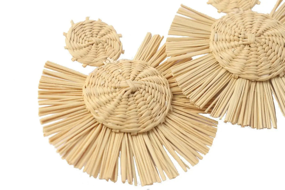 Natural Round iraca Earrings - Best of Colombia