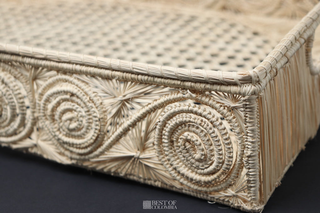 Caracol Rectangular Iraca/Raffia Tray - Best of Colombia