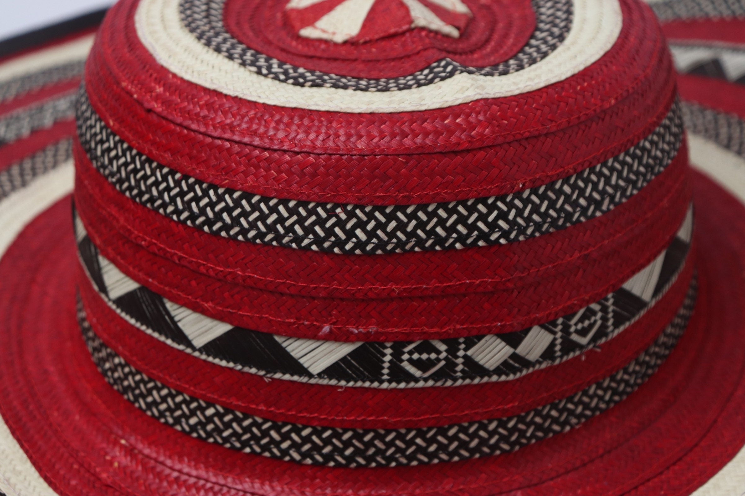 Red Sombrero Vueltiao Hat – Best of Colombia