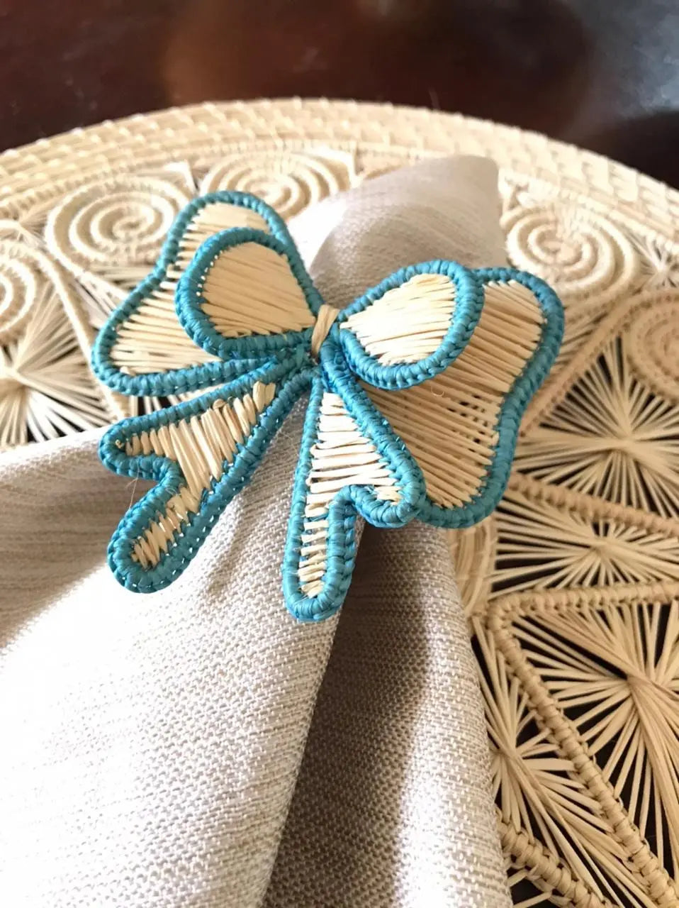Colorfull Bow Tie Napkin Ring - Best of Colombia