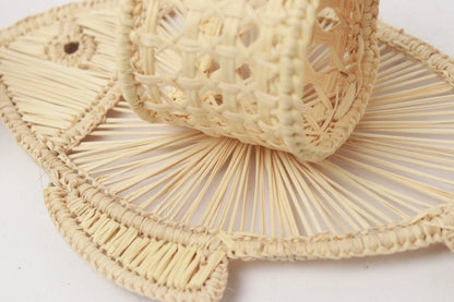 Big Fish Straw Napkin ring - natural - Best of Colombia
