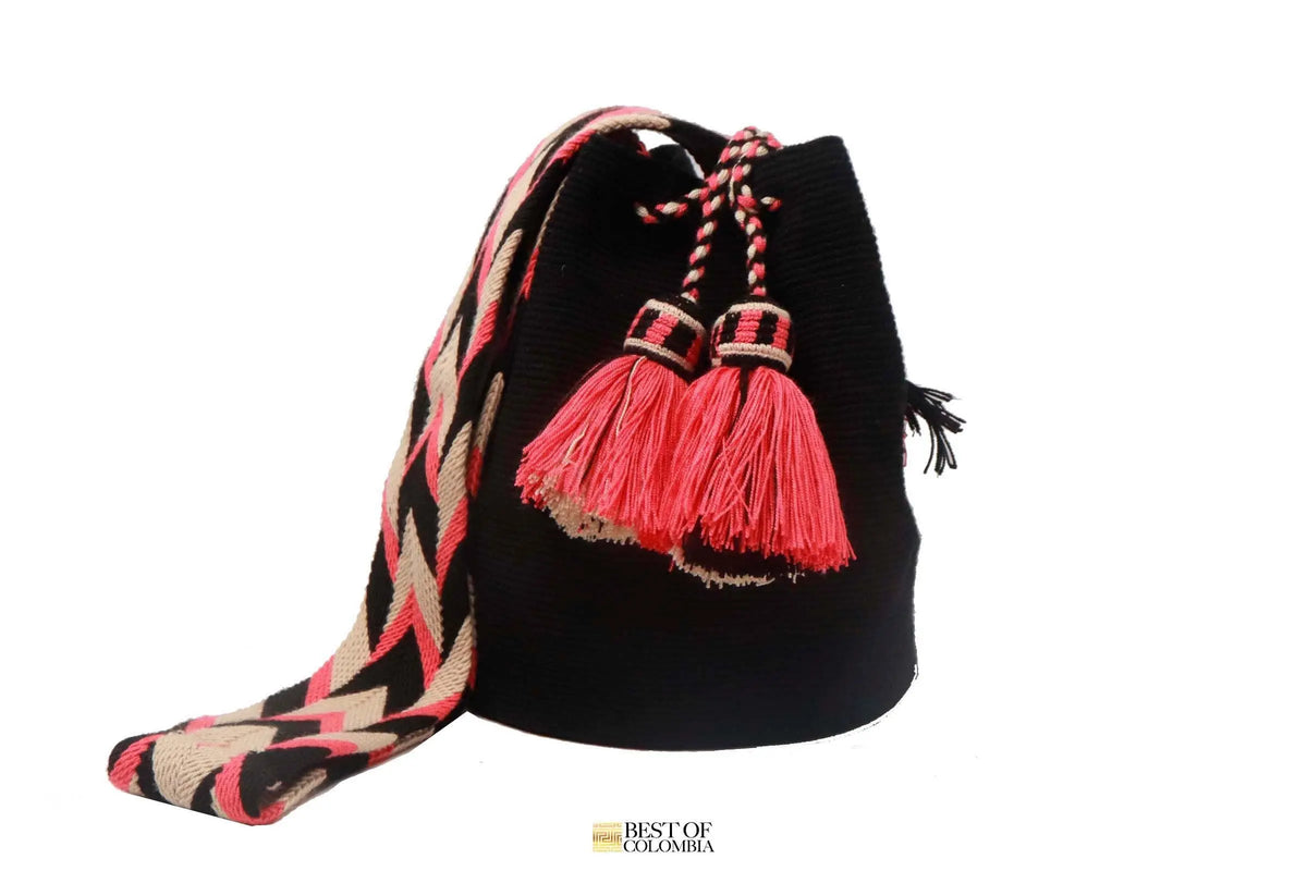 Black Unicolor Wayuu Mochila Bag - Best of Colombia