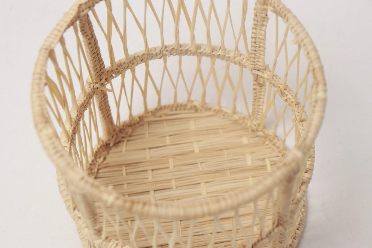 Handwoven iraca Candle/Flower Vases - Best of Colombia