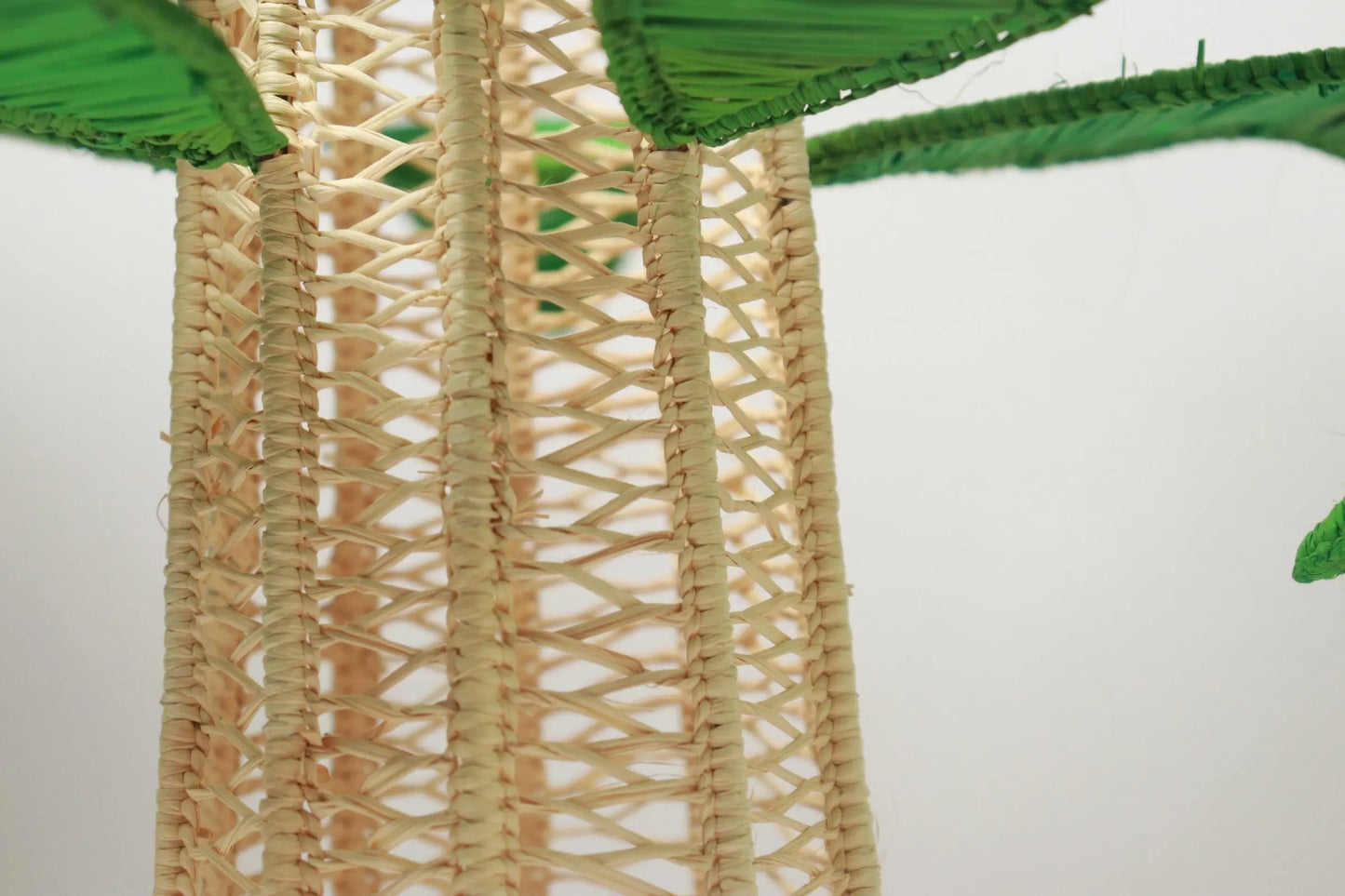 Iraca Palm Tree - Candle & Flower holders - Best of Colombia