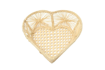 Small Heart Iraca/Straw Bread Basket - Best of Colombia