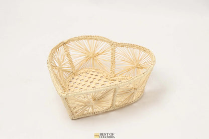 Small Heart Iraca/Straw Bread Basket - Best of Colombia