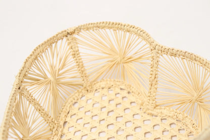 Small Heart Iraca/Straw Bread Basket - Best of Colombia